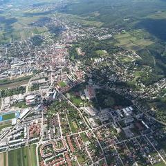 Flugwegposition um 12:57:04: Aufgenommen in der Nähe von Eisenstadt, Österreich in 1263 Meter